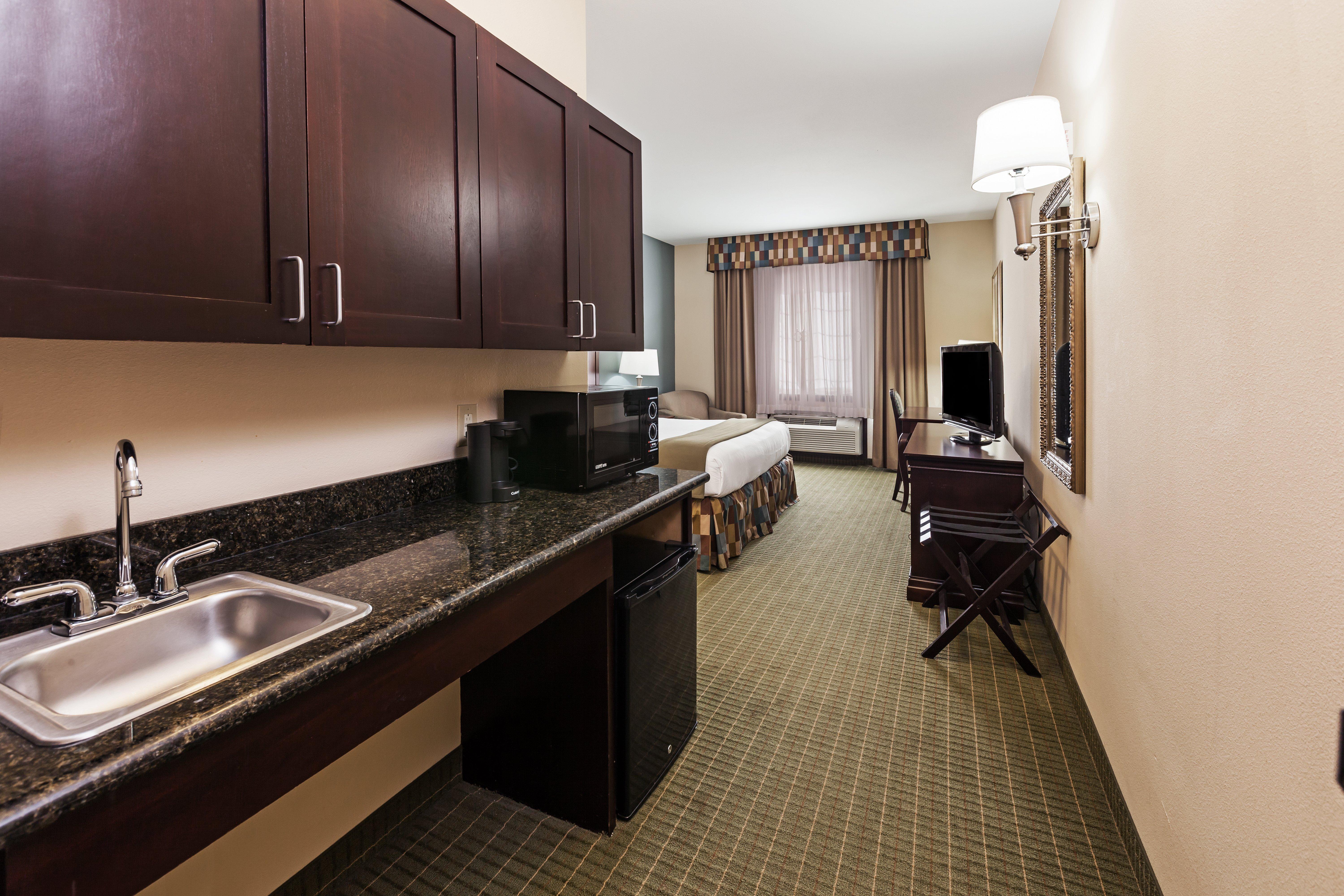 Holiday Inn Express Hotel & Suites Henderson - Traffic Star By Ihg Exterior foto