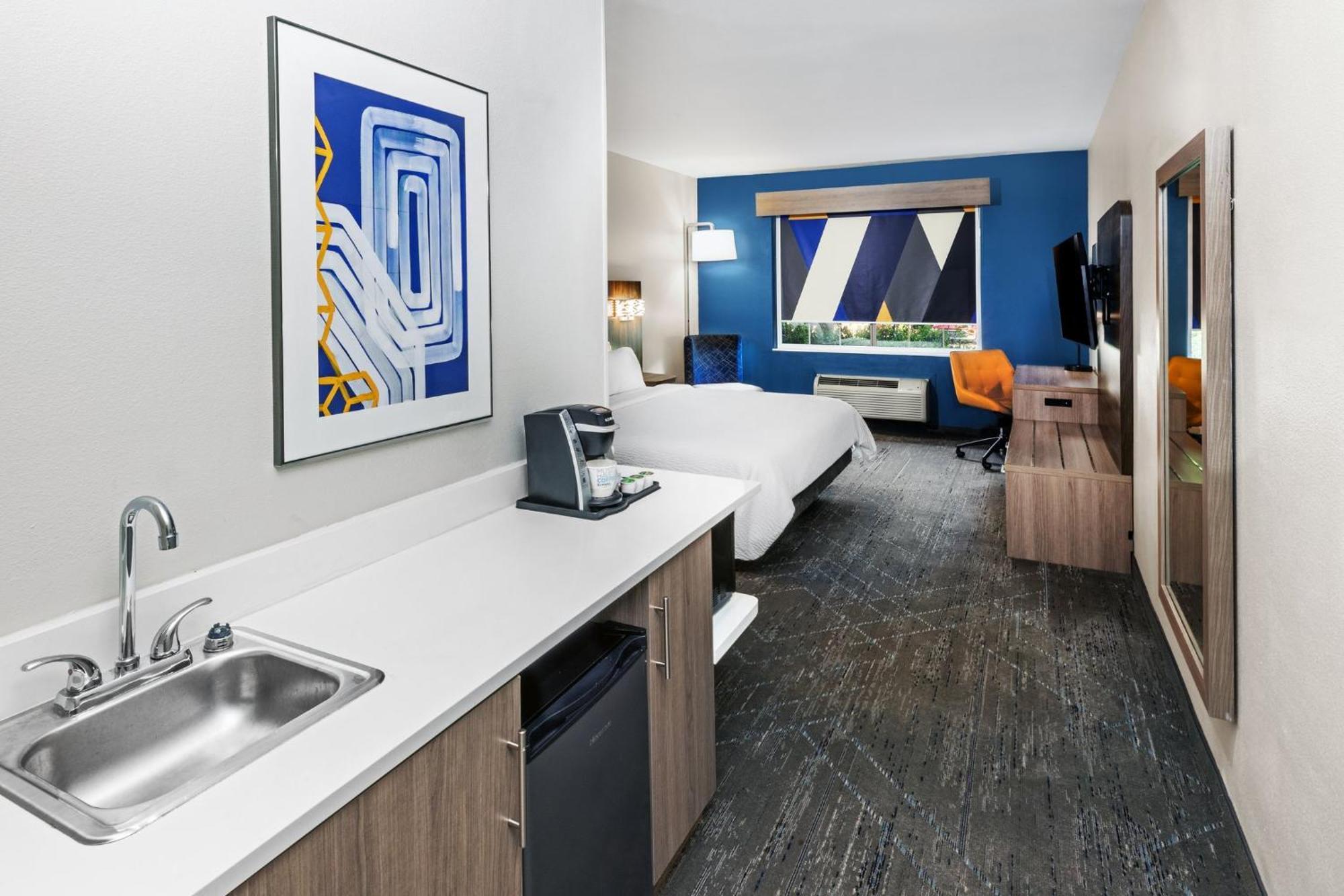 Holiday Inn Express Hotel & Suites Henderson - Traffic Star By Ihg Exterior foto